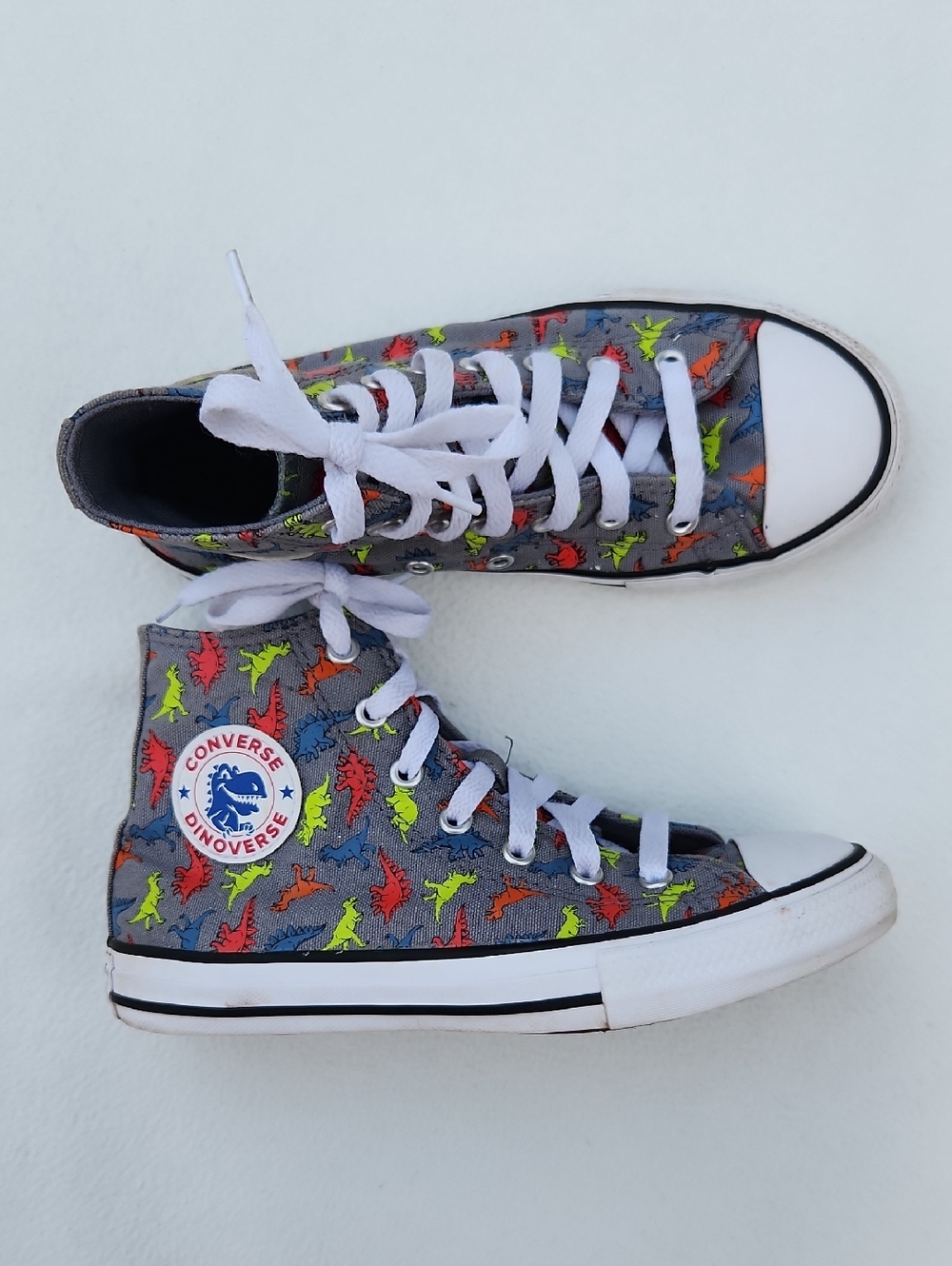 ​Converse Chuck Taylor All Star Dinoverse High Top Sneakers Kids Youth Size 2
